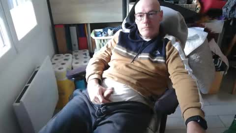 Snapshot of antares590 chatting on November 2025 11:54:01 AM antares590 online show from November 2025 11:54:01 AM