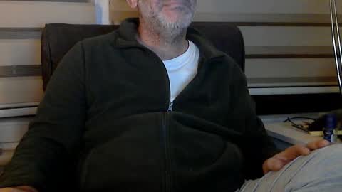 Snapshot of antheris chatting on October 2025 07:22:02 PM antheris online show from October 2025 07:22:02 PM