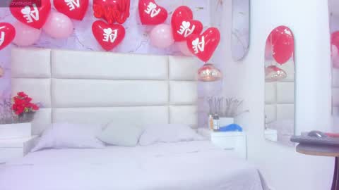 Snapshot of anthonela_russo chatting on February 2025 03:39:02 AM anthonela online show from February 2025 03:39:02 AM