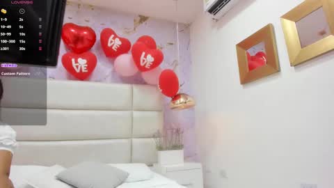 Snapshot of anthonela_russo chatting on February 2025 03:36:01 AM anthonela online show from February 2025 03:36:01 AM