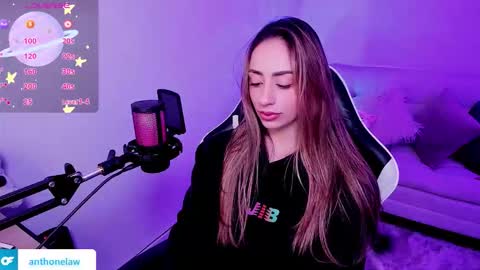 Anthonela online show from November 2025 06:06:02 AM