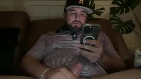 Snapshot of anthoss22 chatting on November 2025 04:07:02 AM anthoss22 online show from November 2025 04:07:02 AM