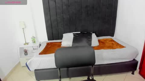       online show from January 2025 11:30:01 PM