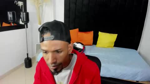       online show from November 2025 11:29:01 PM