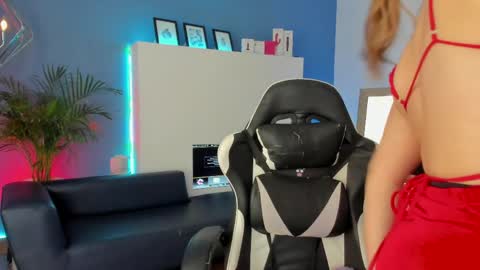 Antonella online show from May 2026 07:22:02 PM