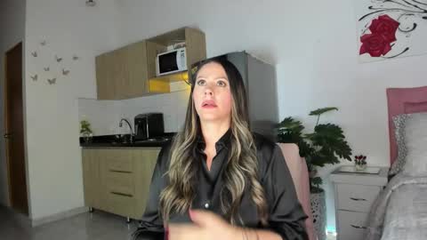 Snapshot of antocolby24 chatting on February 2026 10:02:01 PM Anto online show from February 2026 10:02:01 PM