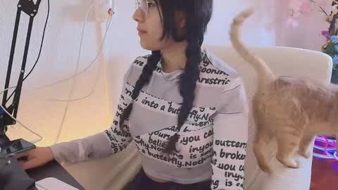 Snapshot of antofoxwbc chatting on September 2025 09:33:02 AM Anto online show from September 2025 09:33:02 AM