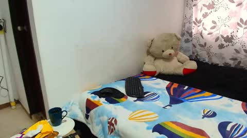 ANTONELLA WILLIAM  INDEPENDIENTE online show from January 2025 11:56:02 AM