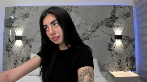 Snapshot of antonella__rouse chatting on March 2025 05:02:01 AM Antonella online show from March 2025 05:02:01 AM