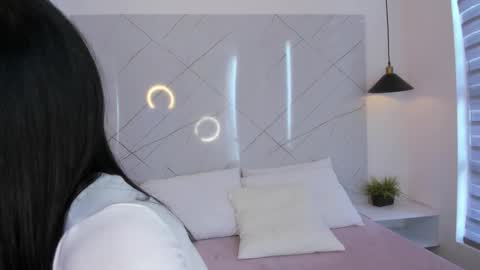 Snapshot of antonella__rouse chatting on November 2025 08:14:01 PM Antonella online show from November 2025 08:14:01 PM