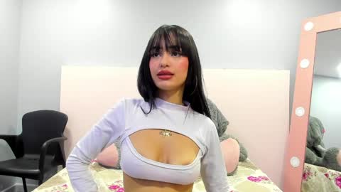 antonella bratzz online show from May 2026 09:34:02 PM