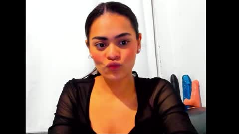 Antonella online show from February 2026 12:53:01 AM