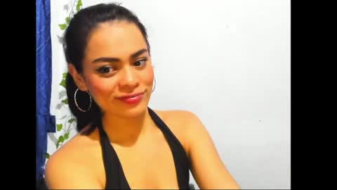 Snapshot of antonella_gomez22 chatting on May 2026 05:27:02 AM Antonella online show from May 2026 05:27:02 AM