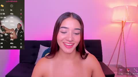 Snapshot of antonella_grayy chatting on June 2026 07:24:02 PM Antonella Grayy online show from June 2026 07:24:02 PM