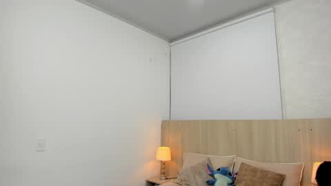 Antonella online show from October 2025 11:40:01 AM