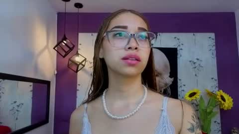 Antonella online show from July 2026 12:00:01 PM