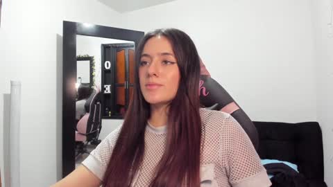 Snapshot of antonella_naughty1 chatting on January 2025 08:15:02 PM antonella online show from January 2025 08:15:02 PM