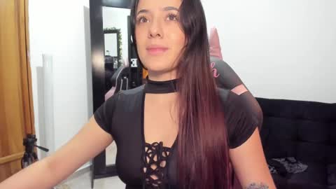 Snapshot of antonella_naughty1 chatting on February 2025 05:11:02 PM antonella online show from February 2025 05:11:02 PM