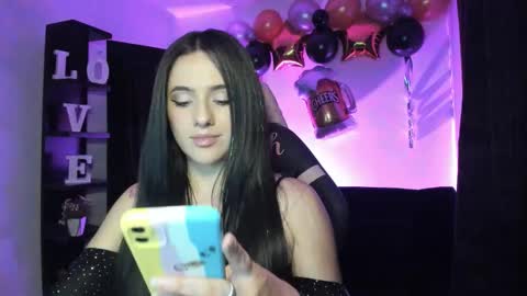 Snapshot of antonella_naughty1 chatting on September 2025 08:47:02 PM antonella online show from September 2025 08:47:02 PM