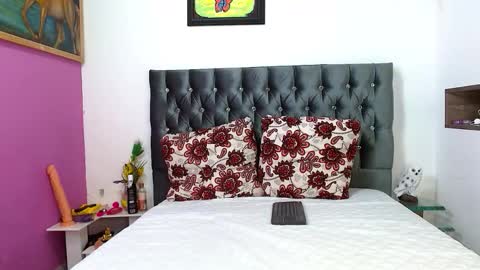 AntonellaAndNoah online show from March 2026 06:29:01 AM