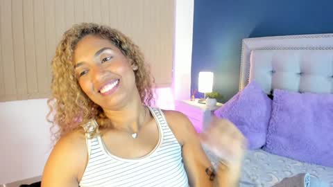 Sarah online show from December 2024 05:04:01 PM