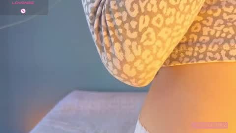 Antonella  online show from April 2026 01:38:02 PM