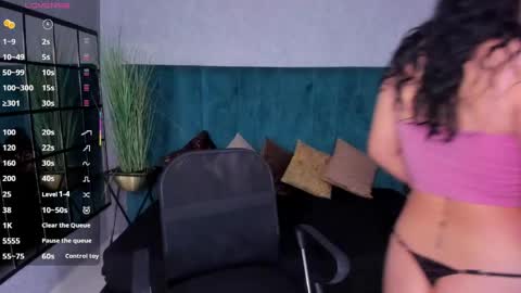 A N T O N I A online show from April 2026 11:49:01 AM
