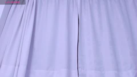 Snapshot of antoniart_ chatting on December 2024 08:11:01 AM Antonia online show from December 2024 08:11:01 AM