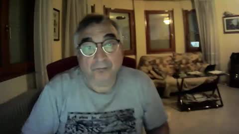 Snapshot of antonio2605 chatting on January 2025 07:32:01 AM Antonio online show from January 2025 07:32:01 AM