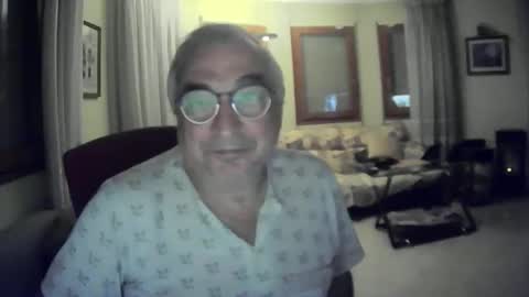 Snapshot of antonio2605 chatting on October 2025 09:58:02 PM Antonio online show from October 2025 09:58:02 PM