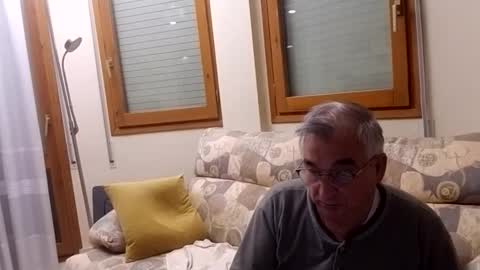 Snapshot of antonio2605 chatting on November 2025 02:33:01 AM Antonio online show from November 2025 02:33:01 AM