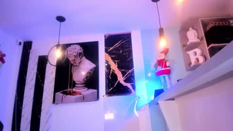 Snapshot of antoniomancinin chatting on December 2024 10:19:01 AM brendan and stiiven online show from December 2024 10:19:01 AM