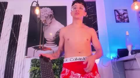 Snapshot of antoniomancinin chatting on February 2025 07:23:02 AM brendan and stiiven online show from February 2025 07:23:02 AM