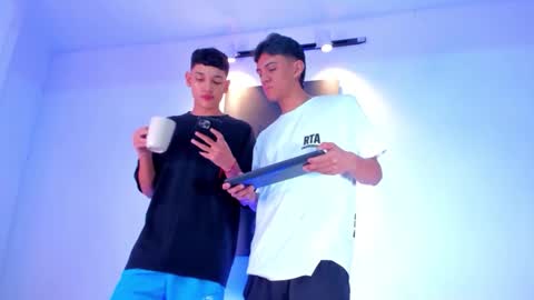 Snapshot of antoniomancinin chatting on October 2025 02:56:01 AM brendan and stiiven online show from October 2025 02:56:01 AM