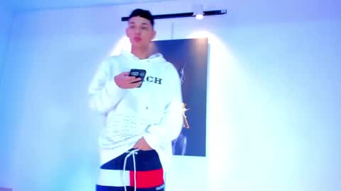 Snapshot of antoniomancinin chatting on October 2025 06:50:02 AM brendan and stiiven online show from October 2025 06:50:02 AM