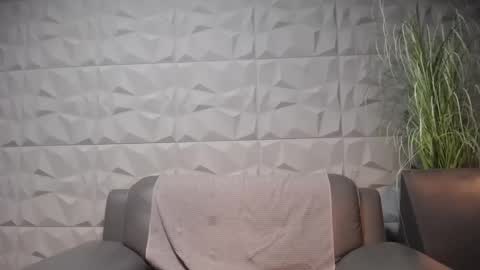 HI My name is Antonio online show from February 2025 12:07:01 AM