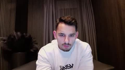 HI My name is Antonio online show from February 2026 08:01:01 PM