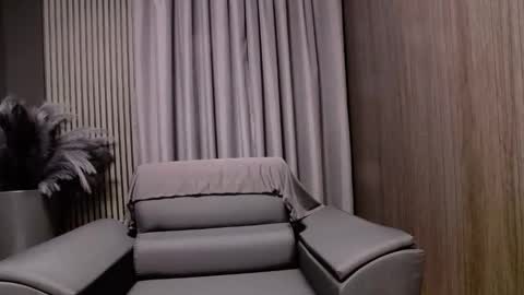 HI My name is Antonio online show from April 2026 06:49:02 PM