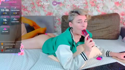 YummyTony online show from January 2025 09:35:01 AM