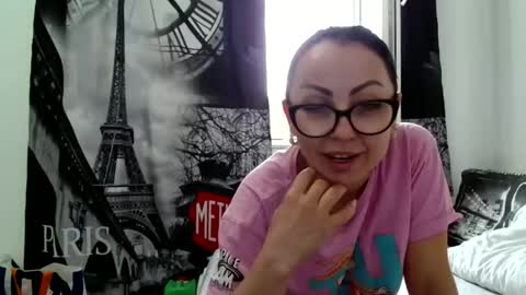 Snapshot of anuska30 chatting on May 2026 07:26:02 AM Anne online show from May 2026 07:26:02 AM