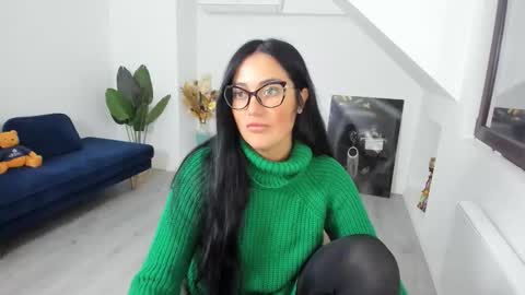 Anya online show from February 2026 06:01:02 AM