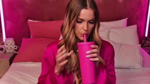 Snapshot of anyalovx chatting on March 2025 01:58:02 AM Anya online show from March 2025 01:58:02 AM