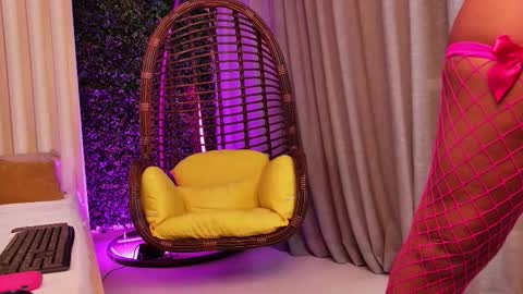 Snapshot of anyalovx chatting on October 2025 06:27:02 PM Anya online show from October 2025 06:27:02 PM