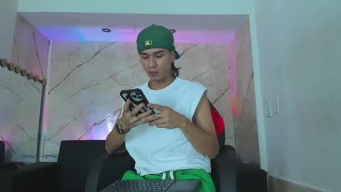 Snapshot of anyelo_sexyhot chatting on October 2025 12:12:02 PM anyelo_sexyhot online show from October 2025 12:12:02 PM