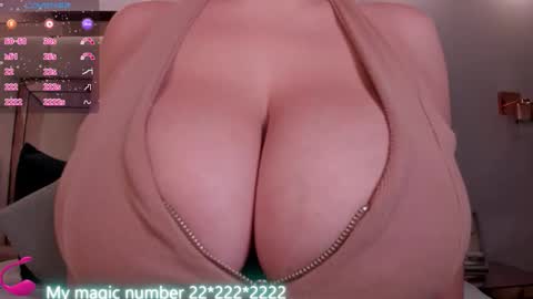 Anyi online show from April 2026 09:41:02 PM