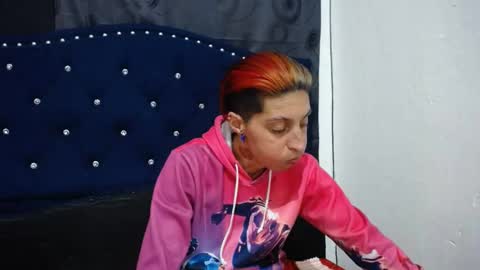 Snapshot of anyu_1306 chatting on December 2024 02:42:01 AM anyu online show from December 2024 02:42:01 AM