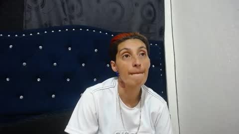 Snapshot of anyu_1306 chatting on December 2024 04:18:01 AM anyu online show from December 2024 04:18:01 AM