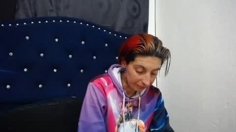 Snapshot of anyu_1306 chatting on January 2025 02:25:01 AM anyu online show from January 2025 02:25:01 AM