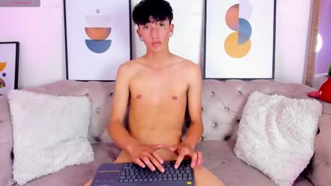 Snapshot of anyul_ chatting on January 2025 03:32:02 AM Anyul online show from January 2025 03:32:02 AM