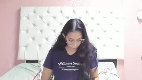 Aome Rainbow online show from December 2024 05:31:02 AM